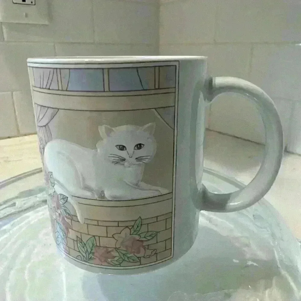 VTG Otagiri Japan White Cat In Window Raised Embossed Curtis Swann Coffee Mug